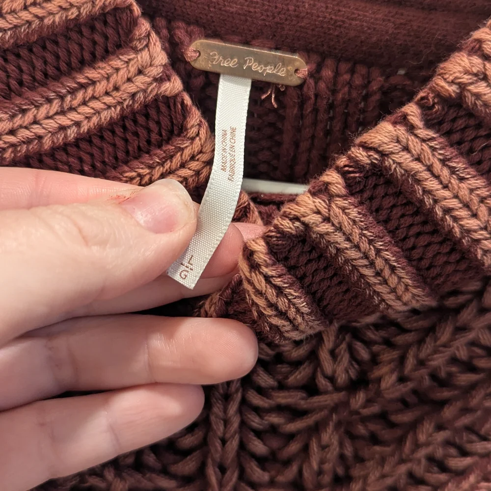 Free People Ribbed Mock Neck Sweater in Burgundy